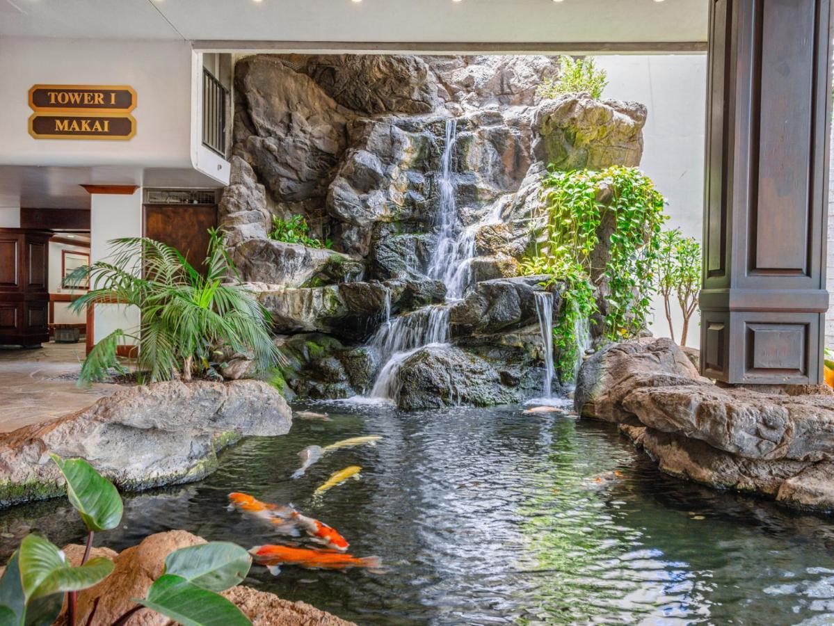 Aloha Vibes With Ocean Views, Near Beach & Parking! Honolulu Dış mekan fotoğraf