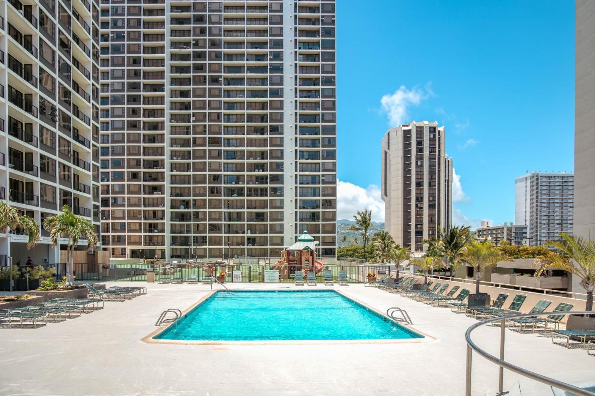 Aloha Vibes With Ocean Views, Near Beach & Parking! Honolulu Dış mekan fotoğraf