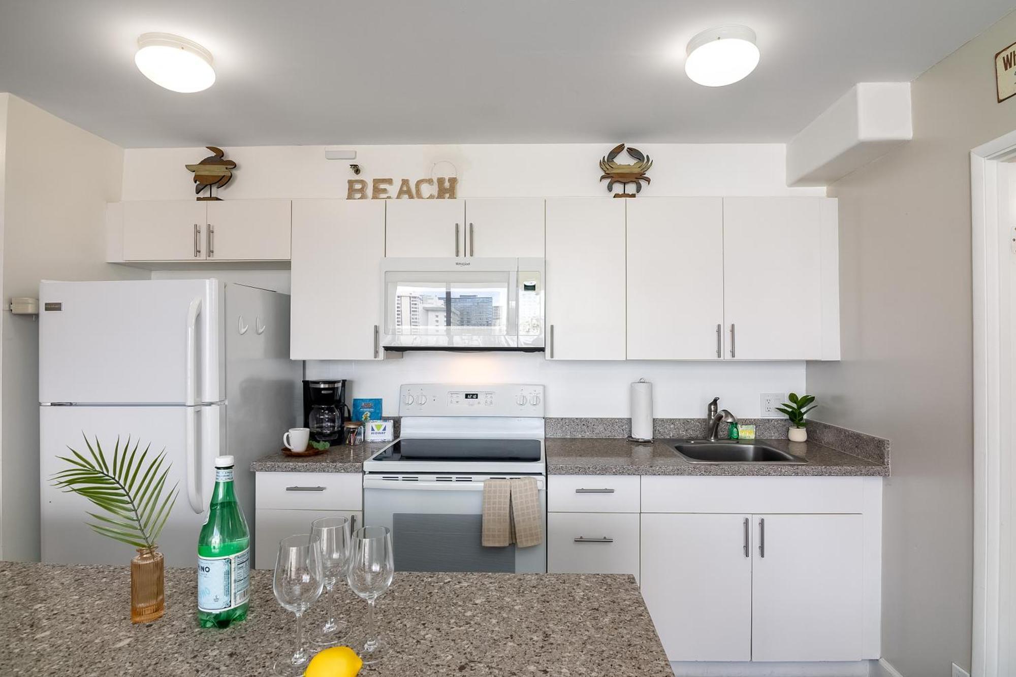 Aloha Vibes With Ocean Views, Near Beach & Parking! Honolulu Dış mekan fotoğraf